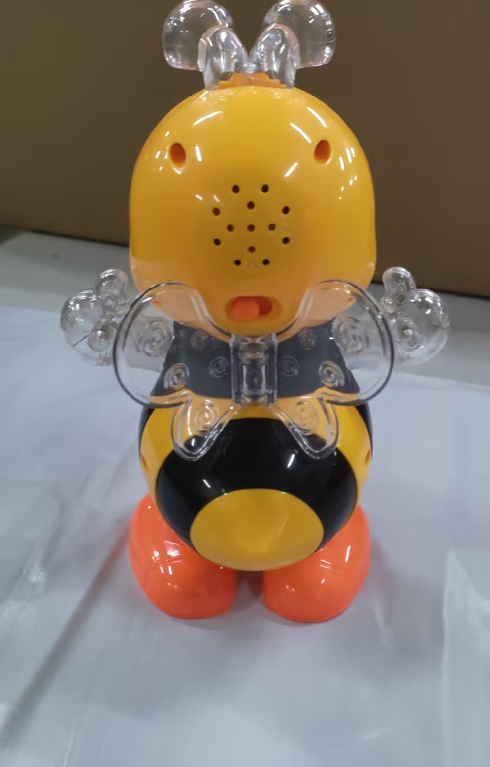 Abejita Chiquitita Dancing Bee Toy – Music, Lights & Dancing Fun for Kids